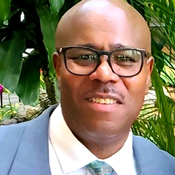 Meet your Posher, Zaddy - Picture 6 of 16